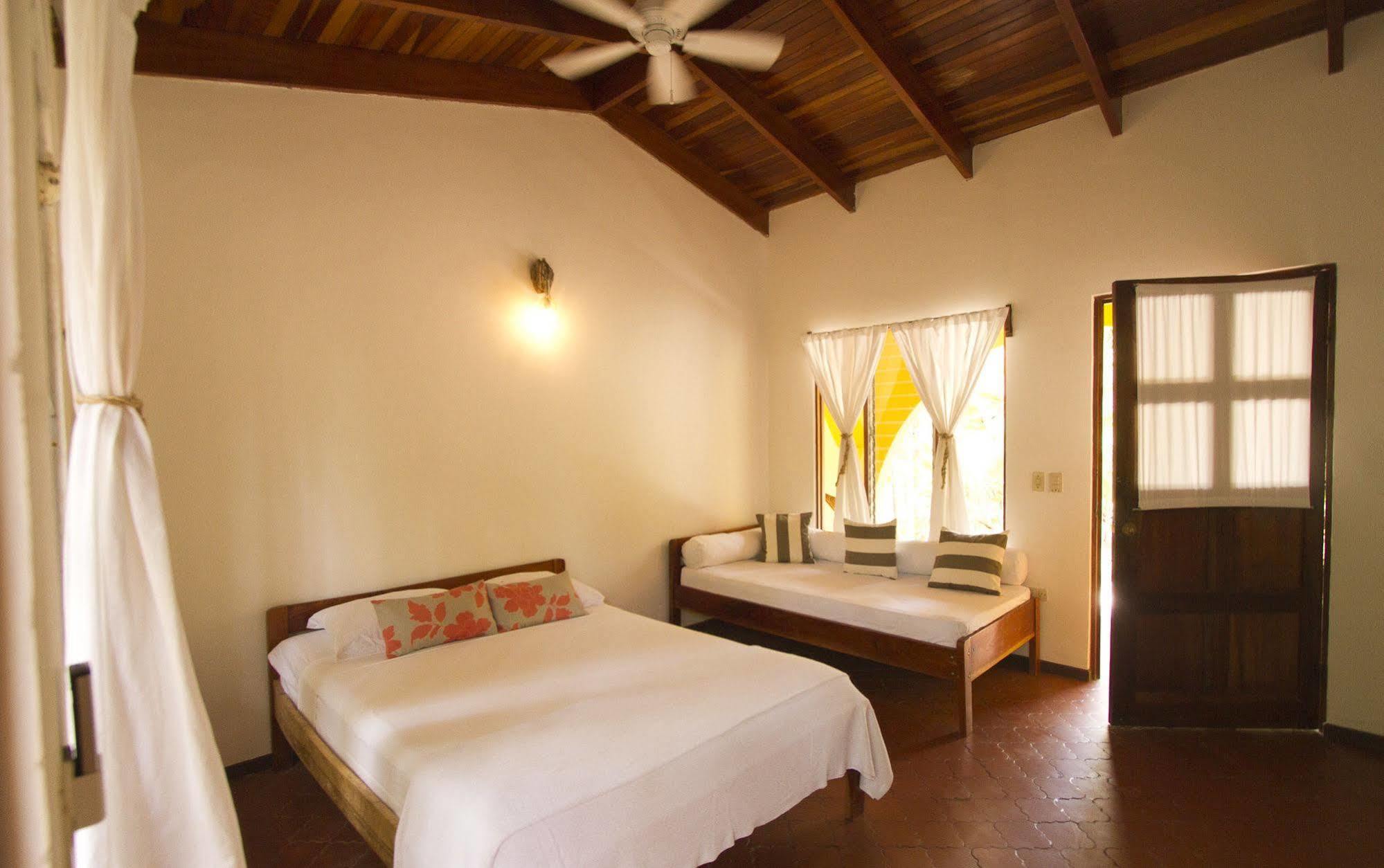 The Sunset Shack Hotel Nosara ภายนอก รูปภาพ