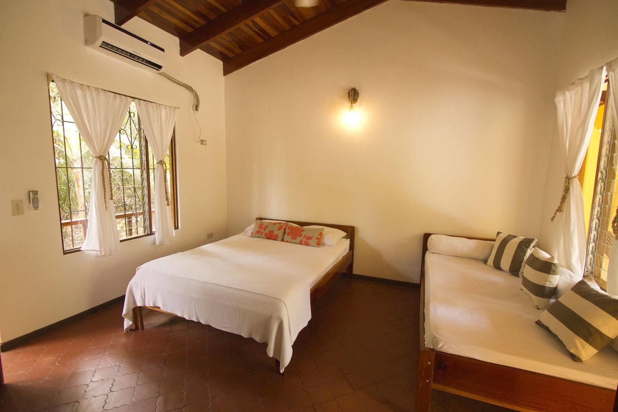 The Sunset Shack Hotel Nosara ภายนอก รูปภาพ